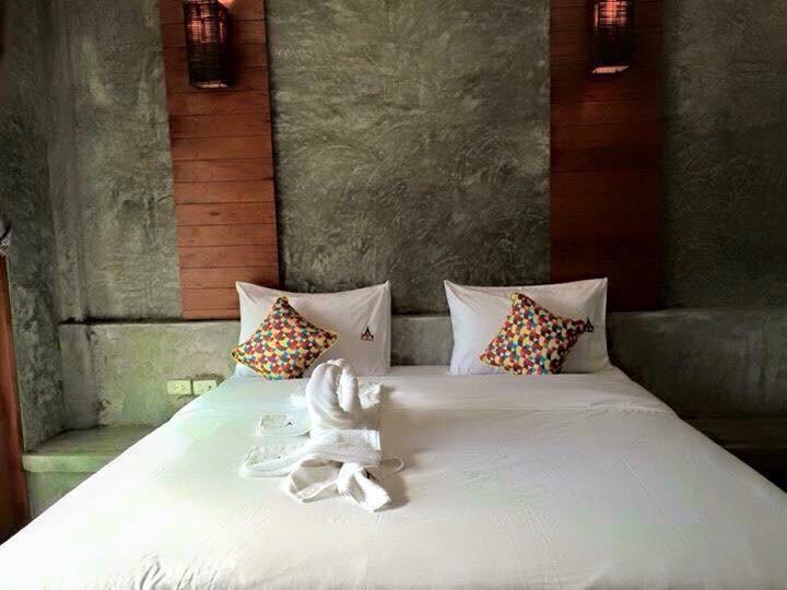 Ruean Thai Nai Bang By Pansak Resort Surat Thani Exteriör bild