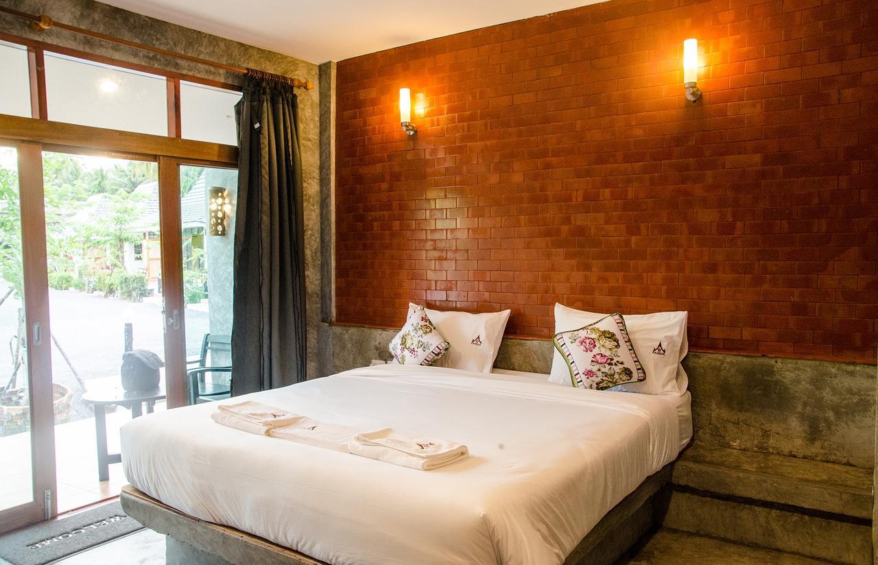 Ruean Thai Nai Bang By Pansak Resort Surat Thani Exteriör bild