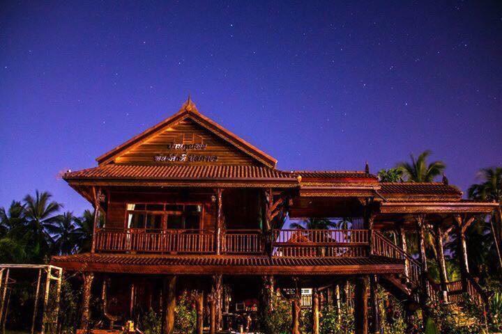 Ruean Thai Nai Bang By Pansak Resort Surat Thani Exteriör bild